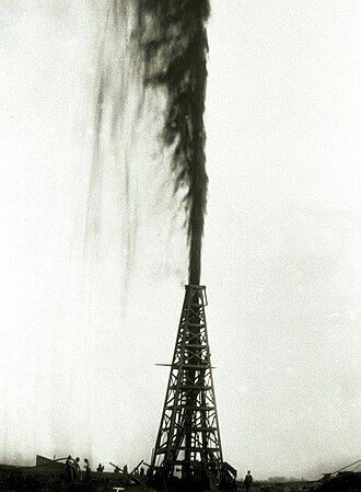 The Lucas Gusher at Spindletop, 1901